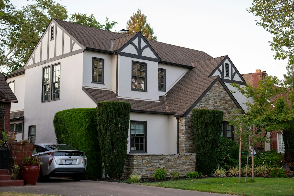 The Ultimate Guide to Navigating House Listings: Find Your Perfect Home with Ease